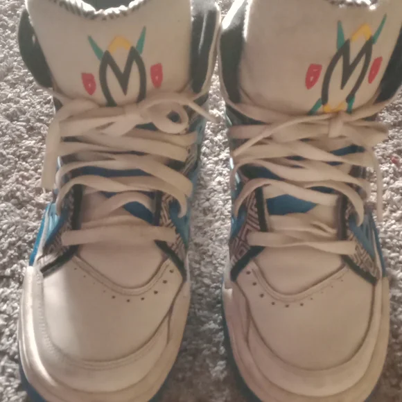 Retro Dikembe Mutumbo Adidas - Picture 2 of 4